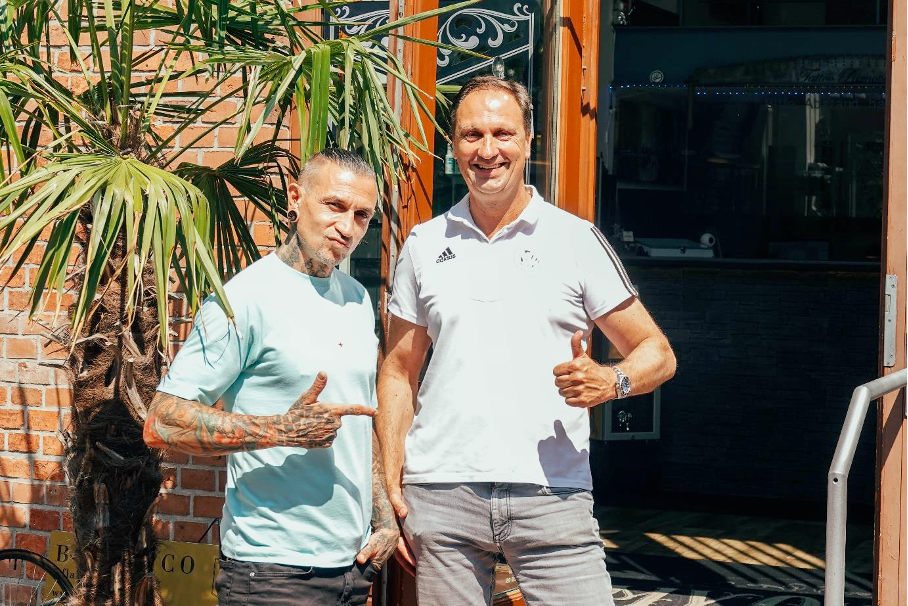 Du betrachtest gerade Viktoria zu Gast bei My Own – Tattoo & Piercing